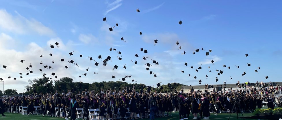 PRINCIPAL'S UPDATE - JUNE 11, 2023 - CONGRATULATIONS CLASS OF 2023! - SCHOOL'S OUT FOR SUMMER - conta.cc/3X7OwNe