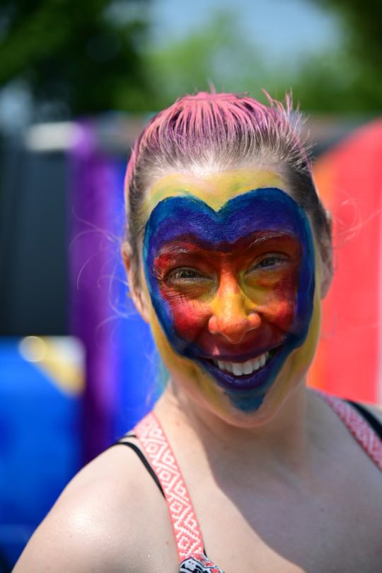 InQuinteNews's tweet photo. Belleville’s Bay of Quinte Pride parade sees biggest attendance ever https://t.co/4CeJyPfEDP https://t.co/HCDOFLxYiZ
