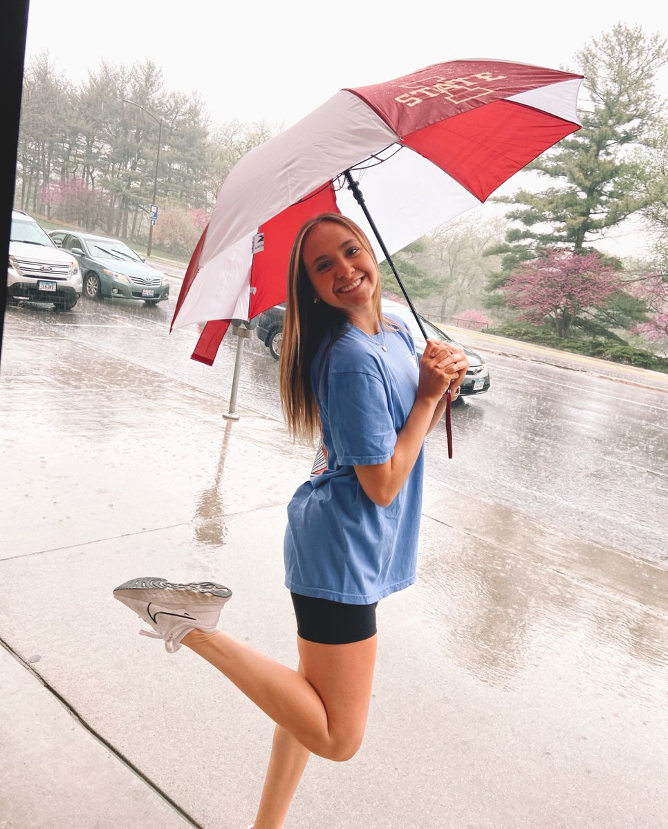 Forecast is looking like its time for a shopping spree 🛍️👏 #shopbarefoot #cyclONEnation #iowastate #cyclones