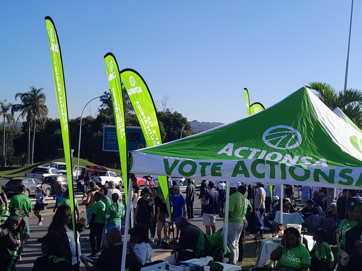 MusaKubheka8's tweet photo. Congratulations to all the runners,what a beautiful day we had. 
💚✊🏽💚✊🏽💚
#ActionsaHomeForAll https://t.co/XOu9JWHX4K