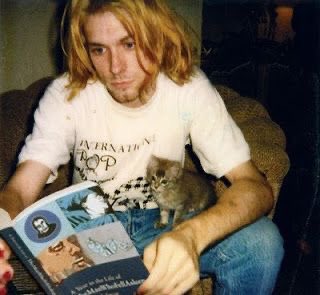 kurt cobain with kitties <3
