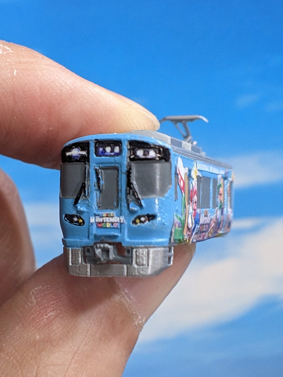 323系マリオラッピングも作ってみました！といってもまだお試しで先頭