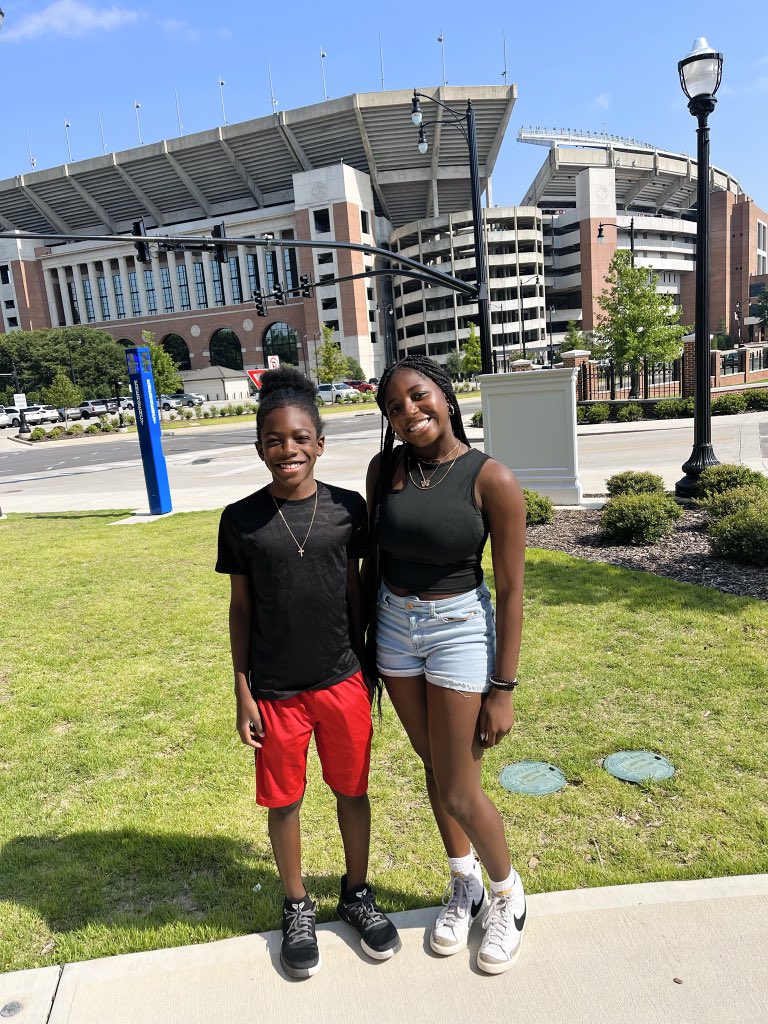 Dr. Claudia Batichon, Ed. D. tweet media