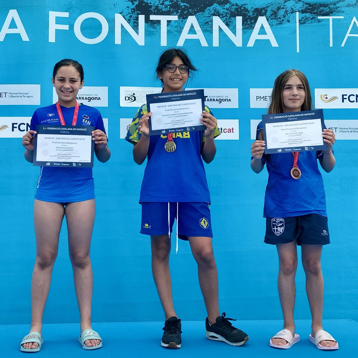 nataciocat's tweet photo. FINAL TERRITORIAL BENJAMINA

🏊‍♂️ 200m lliure 11,5 anys
🥇 Pau Zurano @RosesGEN 
🥈 Roger Castellví @CambrilsCN 
🥉 Teo Amor @CEMediterrani 
 
🏊‍♀️ 200m lliure 10,5 anys
🥇 Jacqueline Cereño @CNAB_oficial 
🥈 Ares Finestres @FANAndorra 
🥉 Abril Lezcano @CNCaldesNatacio 

#nataciocat https://t.co/uc849rinpu