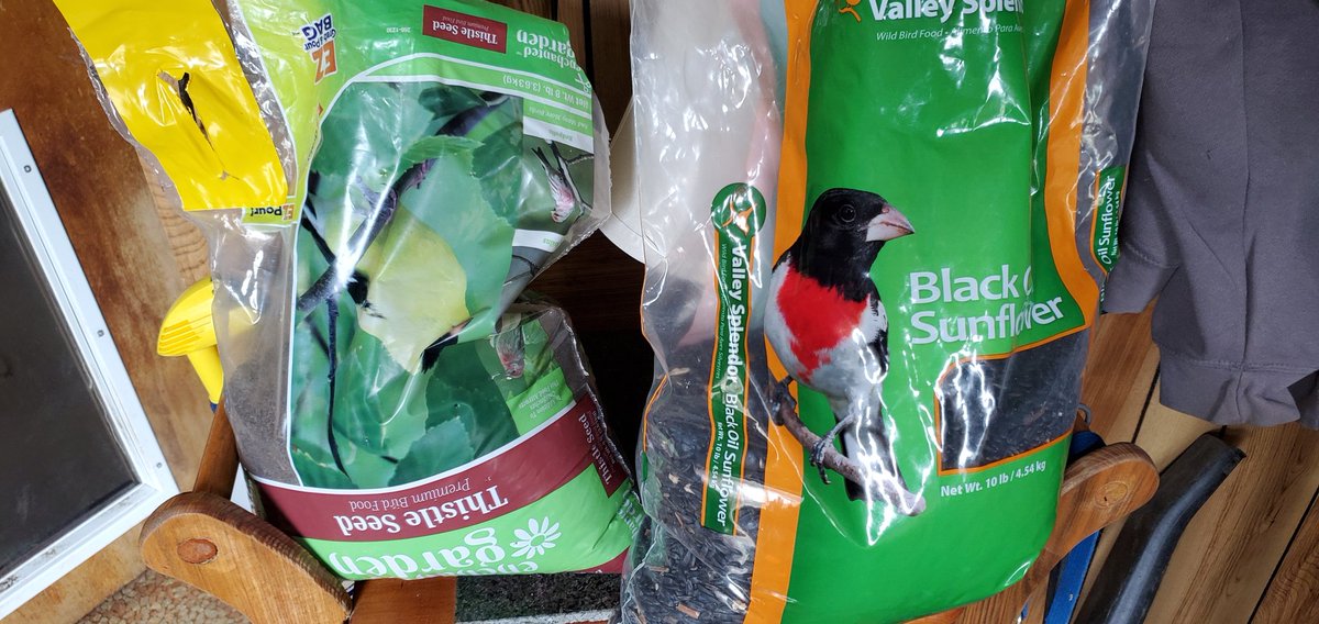 Waynehenge's tweet photo. Bird food sure has gotten expensive under bidens rip off residency, like people food and supplies, tired of being robbed #birds #demflation https://t.co/EBsnDichVu