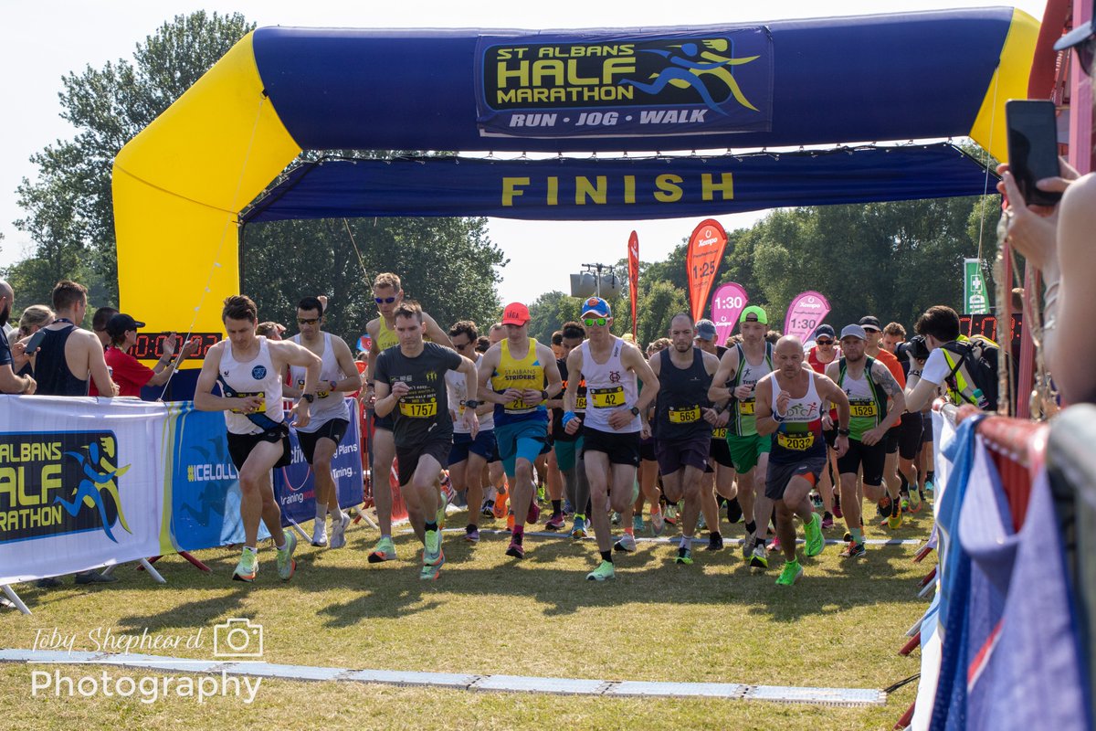 #StAlbans half marathon during 31°C heat.
Shot for St Albans Times