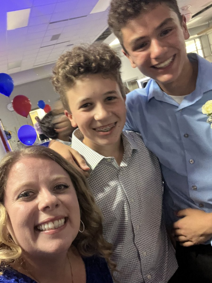 Becca Repass tweet media