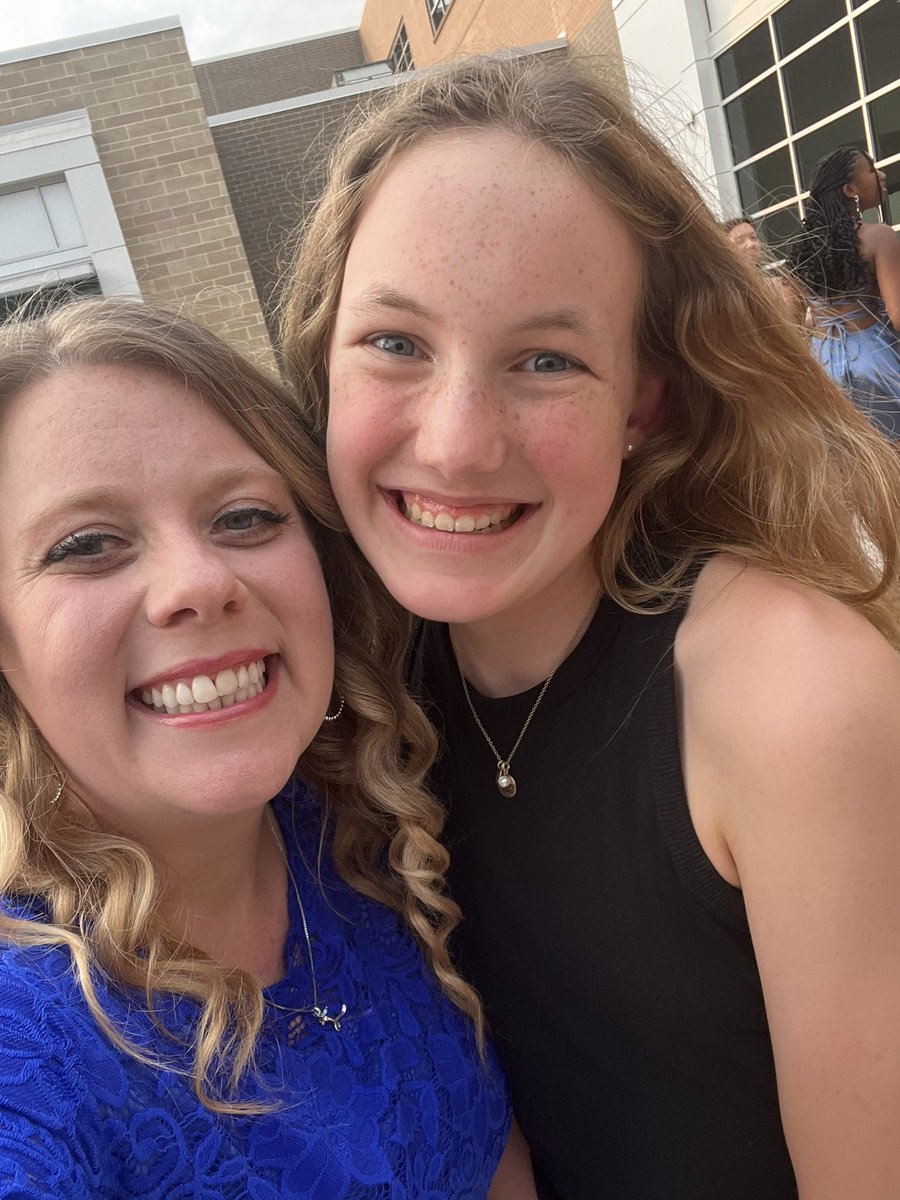 Becca Repass tweet media