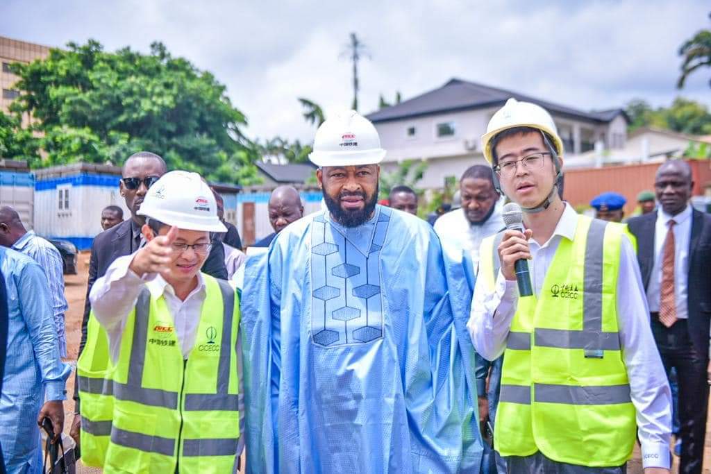 Bagosupportgrup's tweet image. H.E RT Hon Muhammad Umar Bago @HonBago the Governor of Niger State is ready for a serious business. #InfrastructuralDevelopment
May BAGO continue to succeed amin