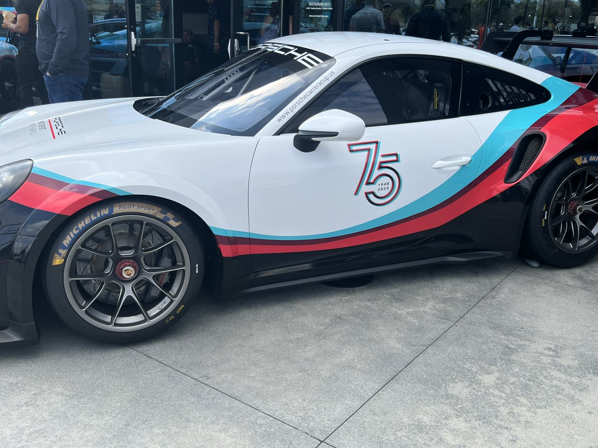 Racers & Riders tweet media