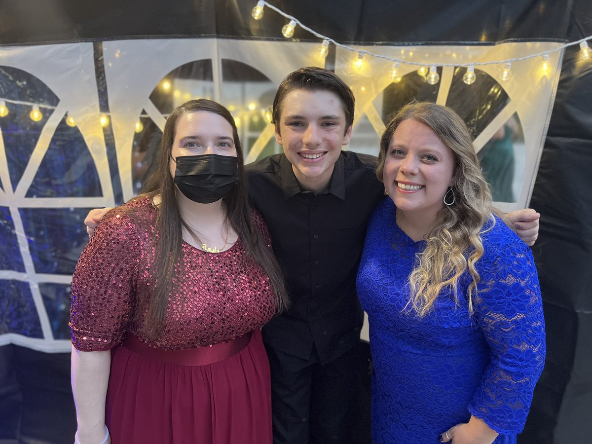 Becca Repass tweet media