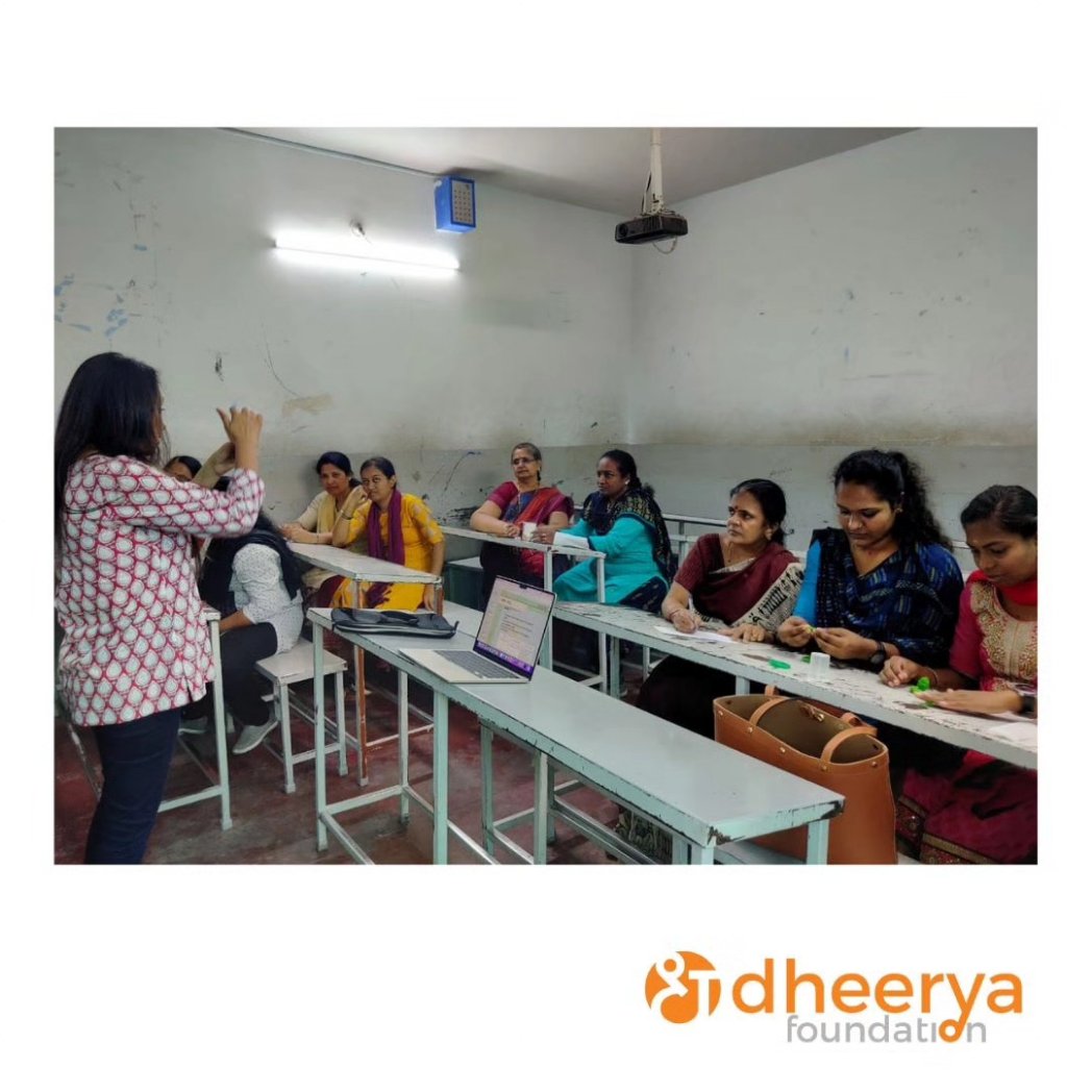 Dheerya_F's tweet photo. Excited to announce that Nalanda English School is all gearing up to adopt EDUkala curriculum for the academic year!! 
A demo session was conducted for the teachers at Nalanda School.

#edukala #EducationForAll #NGO #activity #teaching #Tutor #teacher #educator #bangalore https://t.co/cbYdAIZAz2