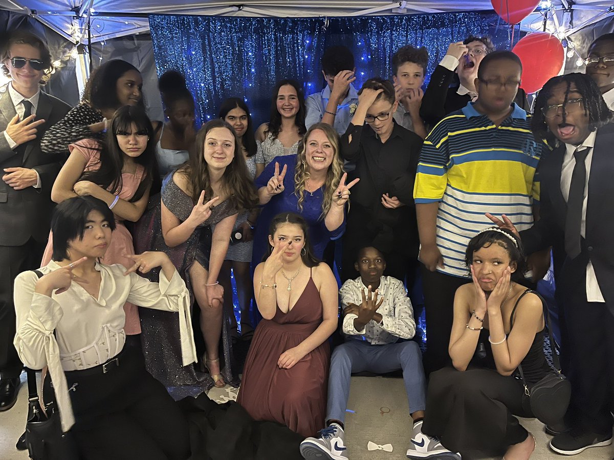 Becca Repass tweet media