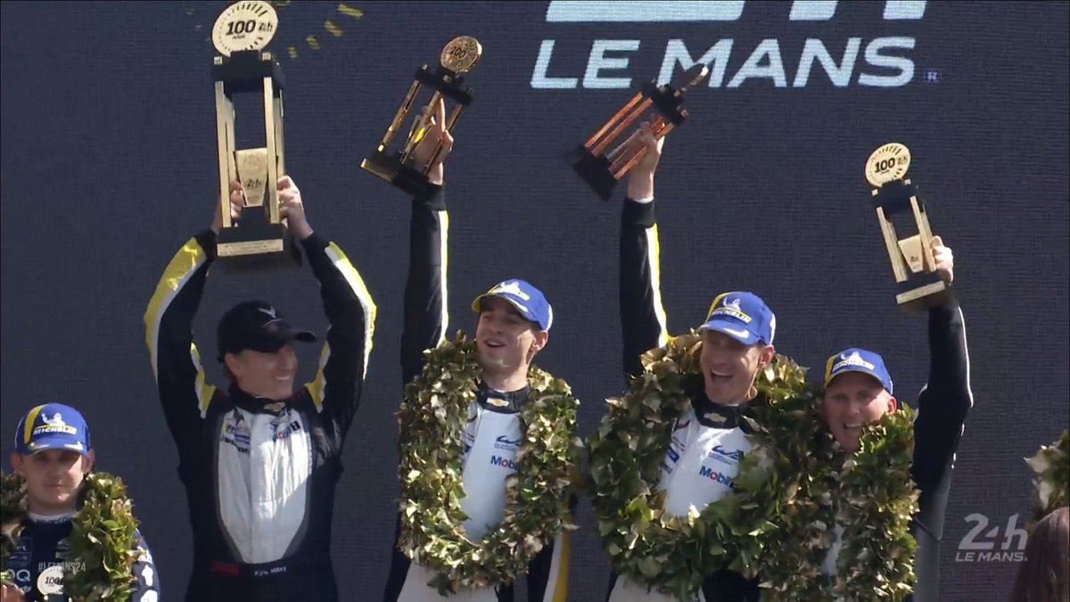 Another 🌿CORONADOS DE GLORIA 🌿 <a href="/NicoVarrone/">Nico Varrone 🇦🇷</a> ganador de 24hs Le Mans #LeMans24
<a href="/CorvetteRacing/">Corvette Racing</a> Que lindo ser 🇦🇷 y arrasar con todo.