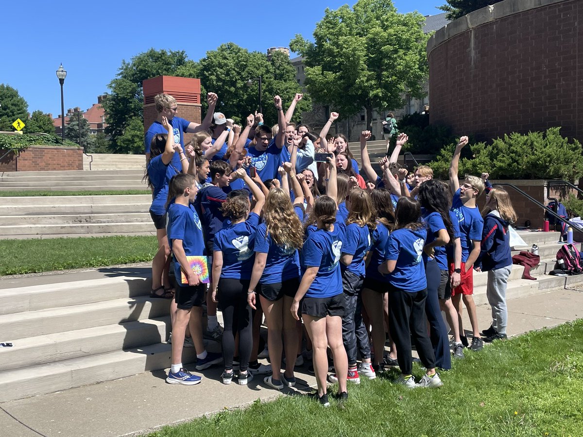 Midwestern Swimming tweet media