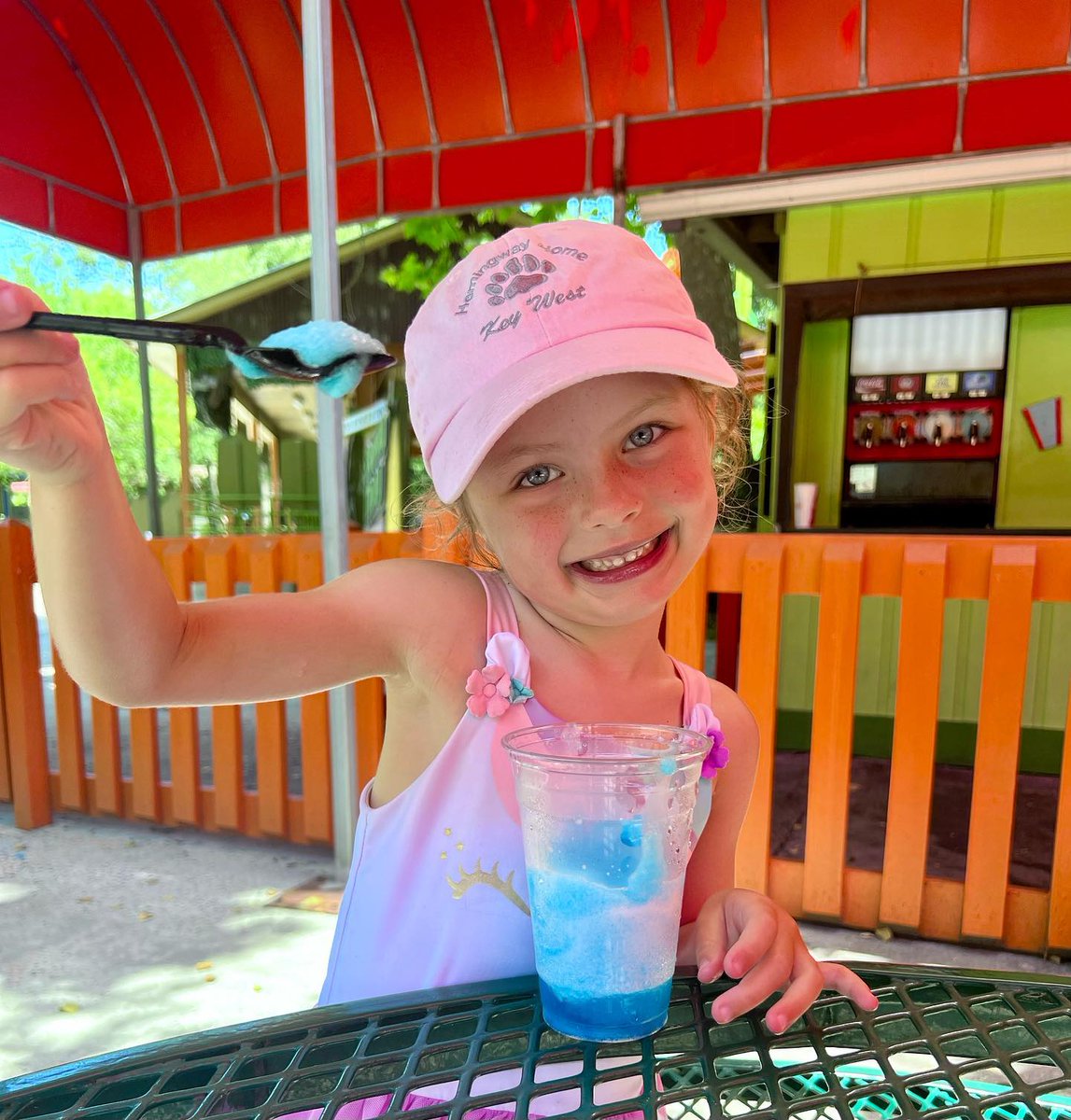 Wild_Adventures's tweet photo. Sip, smile, repeat! ๐ง What's your favorite ICEE flavor?
๐ธ: GrimesLeee #YesWAShare https://t.co/ccMCRoCkho