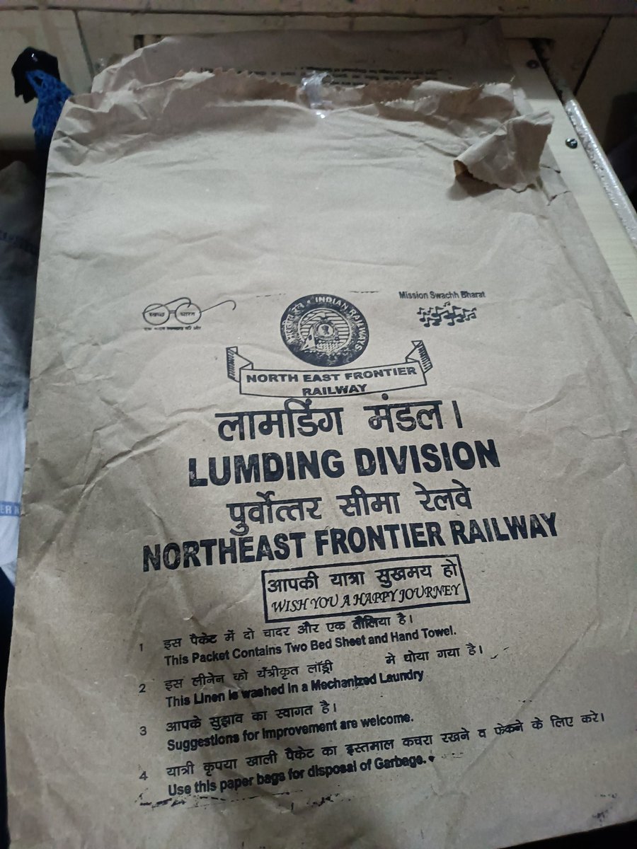 __swarnadeep_'s tweet photo. Really disheartened with the bed roll that is served in Barak B Express (15642). The package was seal broken, also the bed roll wasn't cleaned or properly washed. Would request @RailMinIndia and @RailNf to kindly take note of it asap. 
Dated: 11th June'23 https://t.co/cmZegRjlCs