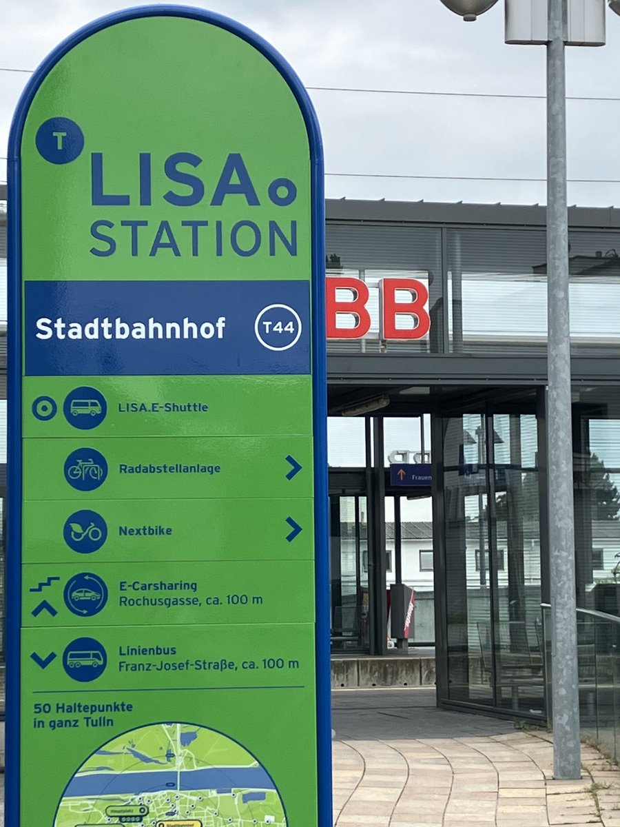 VCOE_AT's tweet photo. Nicht nur in großen, auch in kleineren Städten ist ein vielfältiges Mobilitätsangebot möglich mit #Bahn #Bus #eCarsharing #Bikesharing wie zB in Tulln. Bitte mehr davon! https://t.co/IFkPCxmcsP