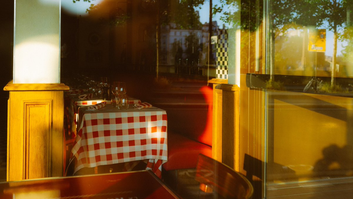 contentbyemile's tweet photo. Snaps from the weekend #StreetsofParis https://t.co/D0GXnREIzX