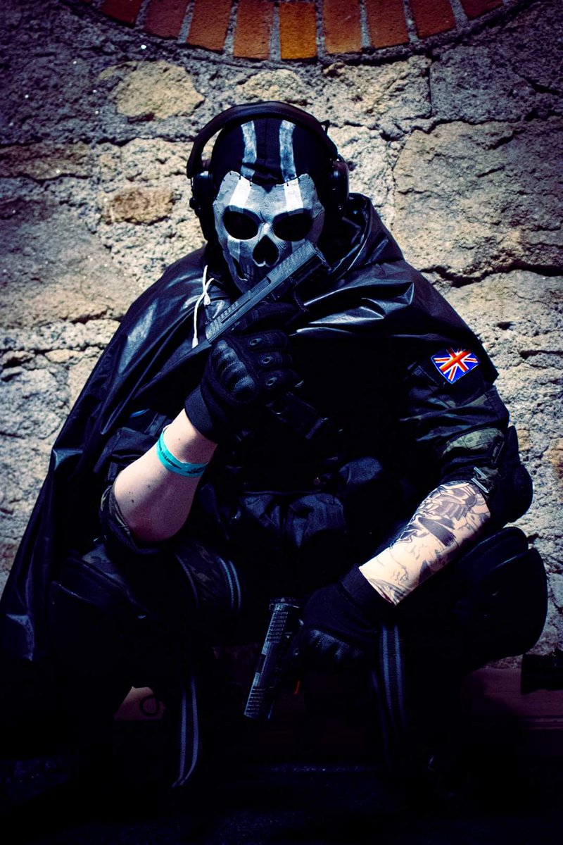 Tai_Spectre97's tweet photo. If Ghost made the cover of a Black Ops game.
Credit๐ธ: Fionn Noonan
#Ghost #GhostCosplay #GhostCosplayer #Cosplay #Cosplayer #CallOfDuty #CallOfDutyCosplay #CallOfDutyCosplayer #Gaming #GamingCosplay #GamingCosplayer #FPS #ModernWarfare #ModernWarfare2 #SAS #BlackOps https://t.co/uHIqVHAu6S
