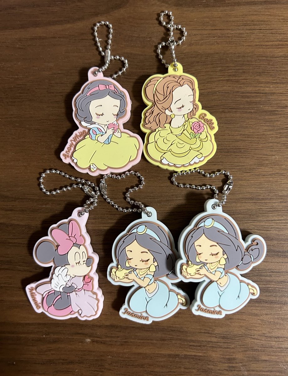 change036's tweet photo. 【交換】Disney Characters ディズニー プリンセス グミ ラバマスグミ 交換

求)→アリエル1（最優先）
→オーロラ、アリス

譲)→白雪姫、ベル、ミニー、ジャスミン2

郵送希望
条件の良い方を優先する場合があります。
検索からでも気軽にお声がけください。 https://t.co/flDjP5XC0Q