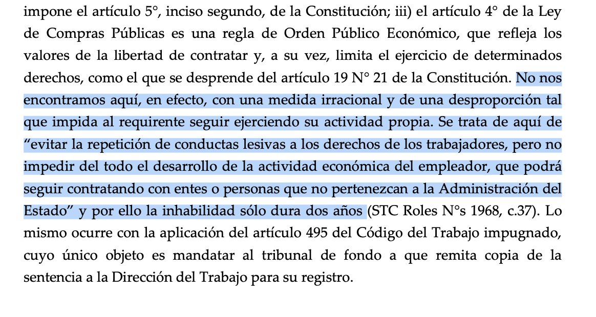 CLC alegó en el TC que cumple función pública en la red de salud y era desproporcionada sanción de 2 años de inhabilidad para contratar con Estado. El TC - STC 13447, redacción min. Silva - rechazó argumento porque la CLC podía contratar con personas o empresas privadas (c. 23)
