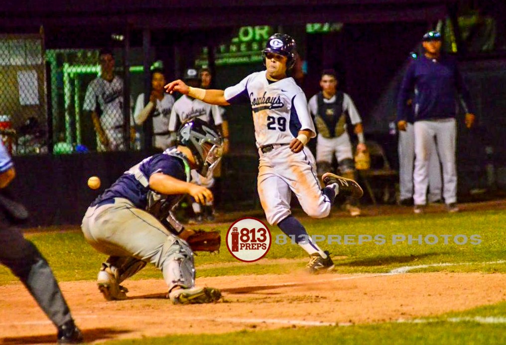 813Preps's tweet image. The Demon Deacons are Omaha Bound!

Congrats to former 813Preps standouts @B_Wilkes25 @dcrumjr @camdenminacci &amp;amp; @BennettLee51, who have helped @WakeBaseball reach the College World Series for the first time since 1955.