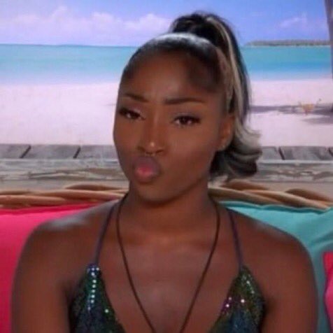 Molly's parents said they'd approve of Zach. y'all would approve of a man that disrespects a woman on live tv? ok. #loveislandaftersun #loveisland
