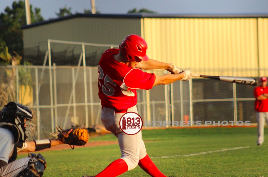 813Preps's tweet image. The Demon Deacons are Omaha Bound!

Congrats to former 813Preps standouts @B_Wilkes25 @dcrumjr @camdenminacci &amp;amp; @BennettLee51, who have helped @WakeBaseball reach the College World Series for the first time since 1955.