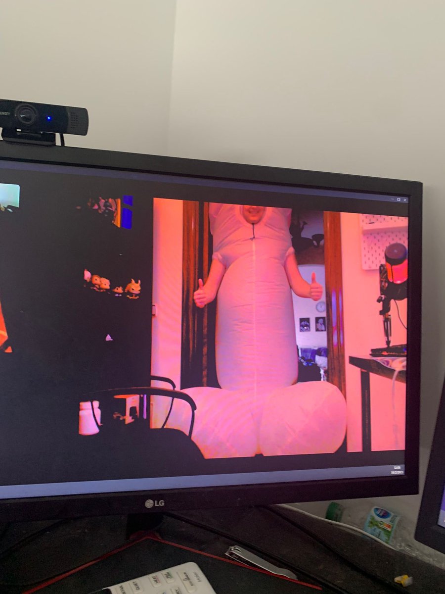 xPatrycksio tweet media