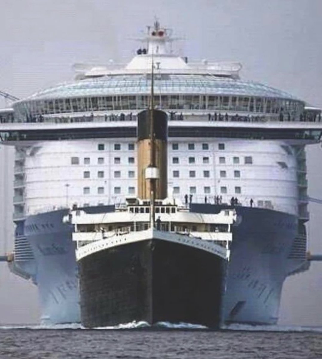 A size comparison between the Titanic and a modern cruise ship.

When Titanic was constructed, it represented an impressive feat for its time and held the distinction of being the largest ship in the world. Accommodating a total of 3,353 passengers, including 900 crew members,