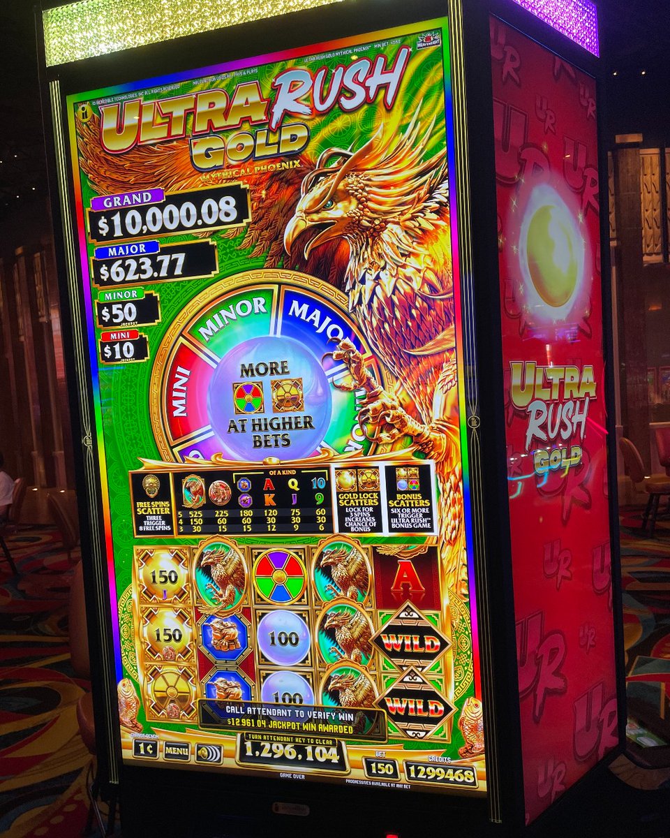 Hollywood_Kan's tweet photo. #SundaySlots are HOT! 🔥 These are some good looking #Jackpots! Who is feeling lucky today? 🍀 https://t.co/fcdz4PoESm