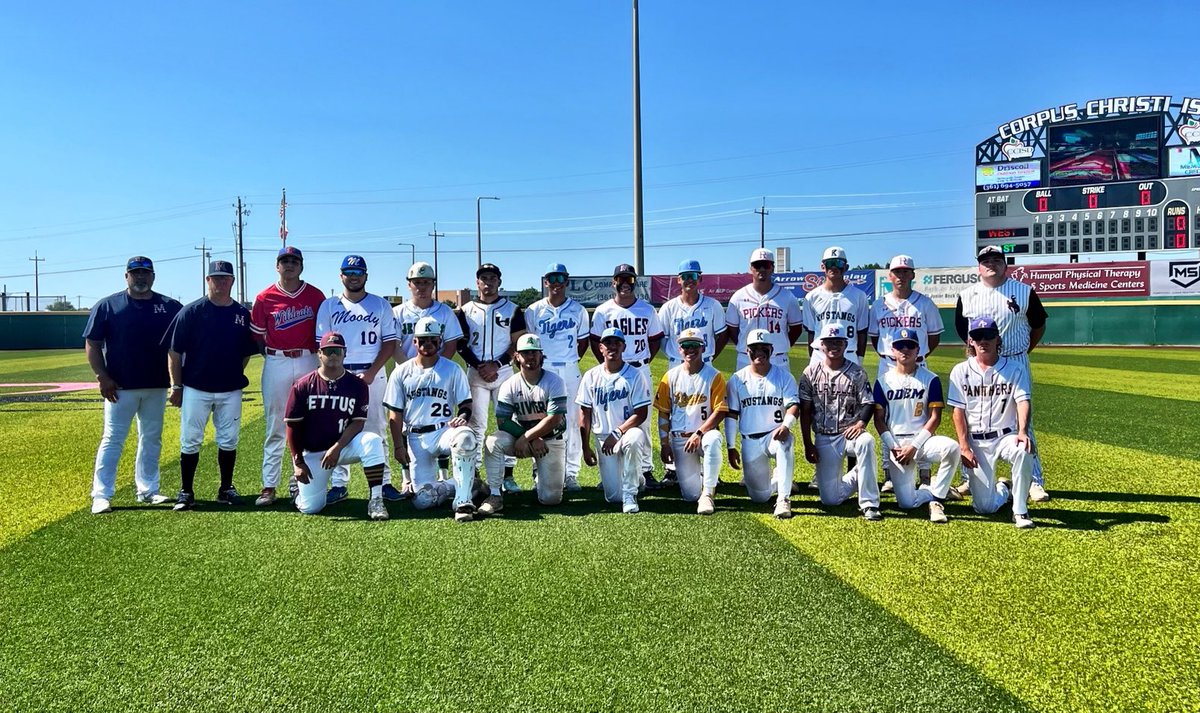ChrisThomasson7's tweet photo. A look at the team photos for the CBCA All-Star Baseball and Softball Teams.

The games are set to start at 5 PM at Cabaniss. #3SportsBlitz https://t.co/tEpeFke8Ss