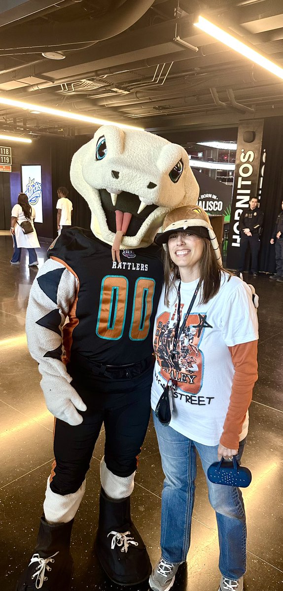 <a href="/StrykerDRattler/">Stryker</a> happy birthday! 🥳🥳