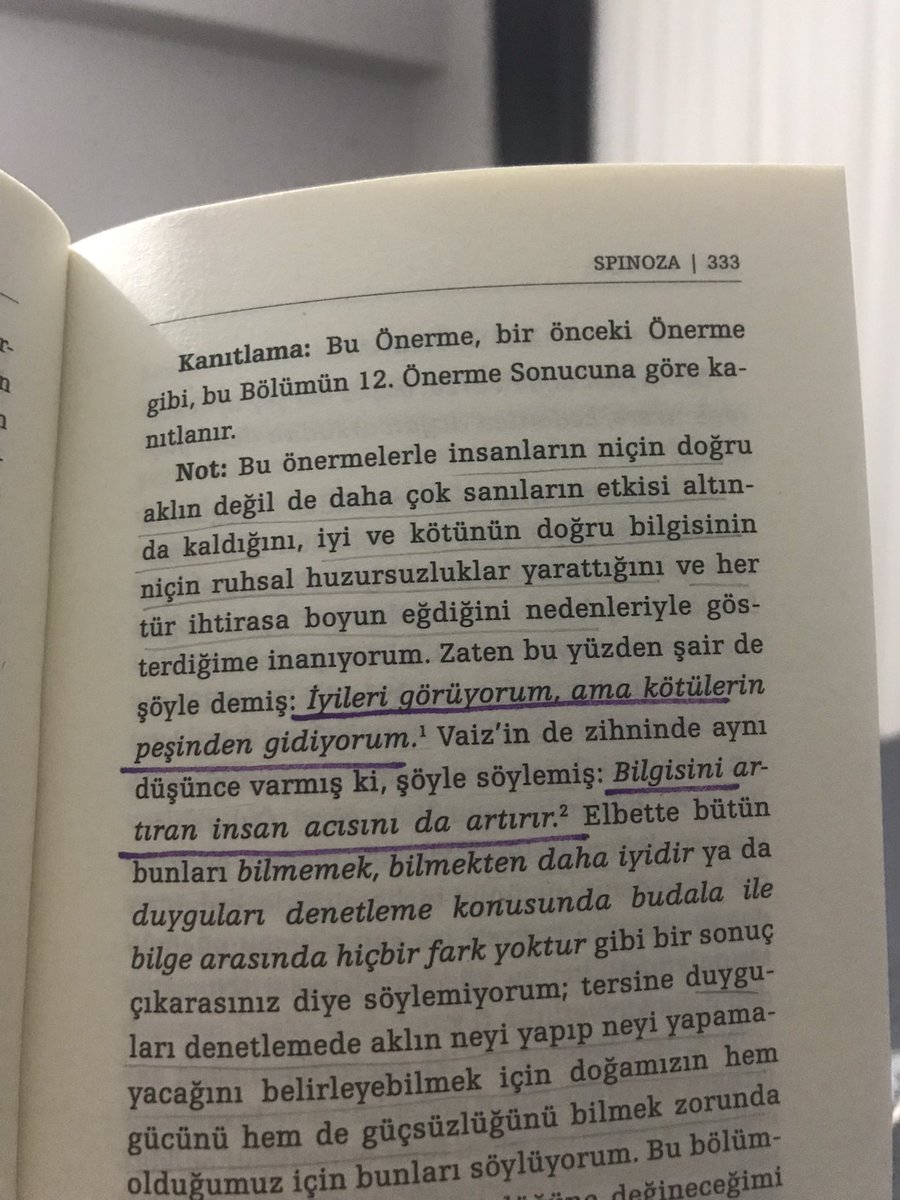 Bilgisini artıran insan acısını da artırır.