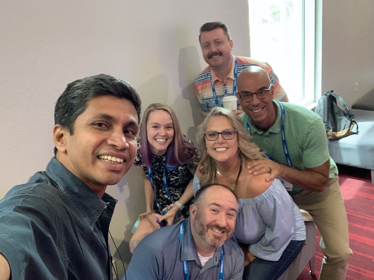 anisharavind's tweet photo. The #SHRM23Influencer meetup ahead of #GeneralSession as we headed to the #BloggerLounge @JoshERock @jbalive @_strclaire @KyraMatkovichHR #SHRM23 so glad to be back @SHRM https://t.co/kRkuzr0tB1