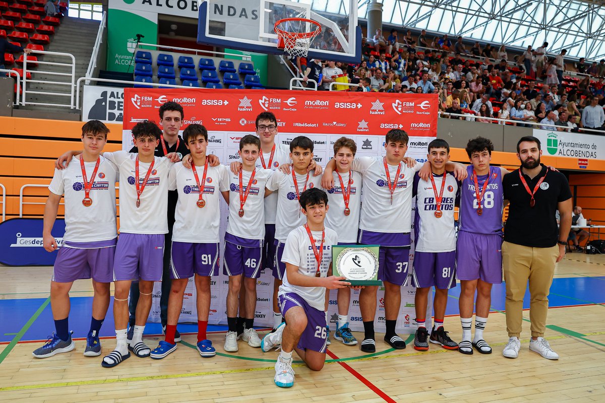 Clasificación final Cadete Preferente masculino 2ª División

Campeón: <a href="/CorasBasket/">Basket Corazonistas</a> 
Subcampeón: <a href="/cdsanignacio_/">Club Deportivo San Ignacio Torrelodones</a> 
Tercer clasificado: <a href="/CBZONAPRESS/">C.B. ZONA PRESS</a> 
Cuarto clasificado: <a href="/CBTresCantos/">C. B. Tres Cantos</a>