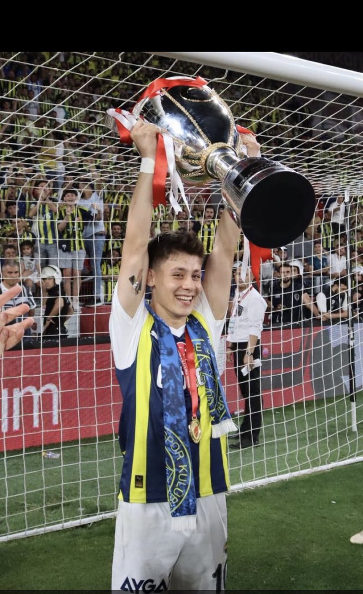 Tırmanmayı göze alan zirvenin hazzını yaşar. Başarıların daim olsun canımın içi🥰🥰