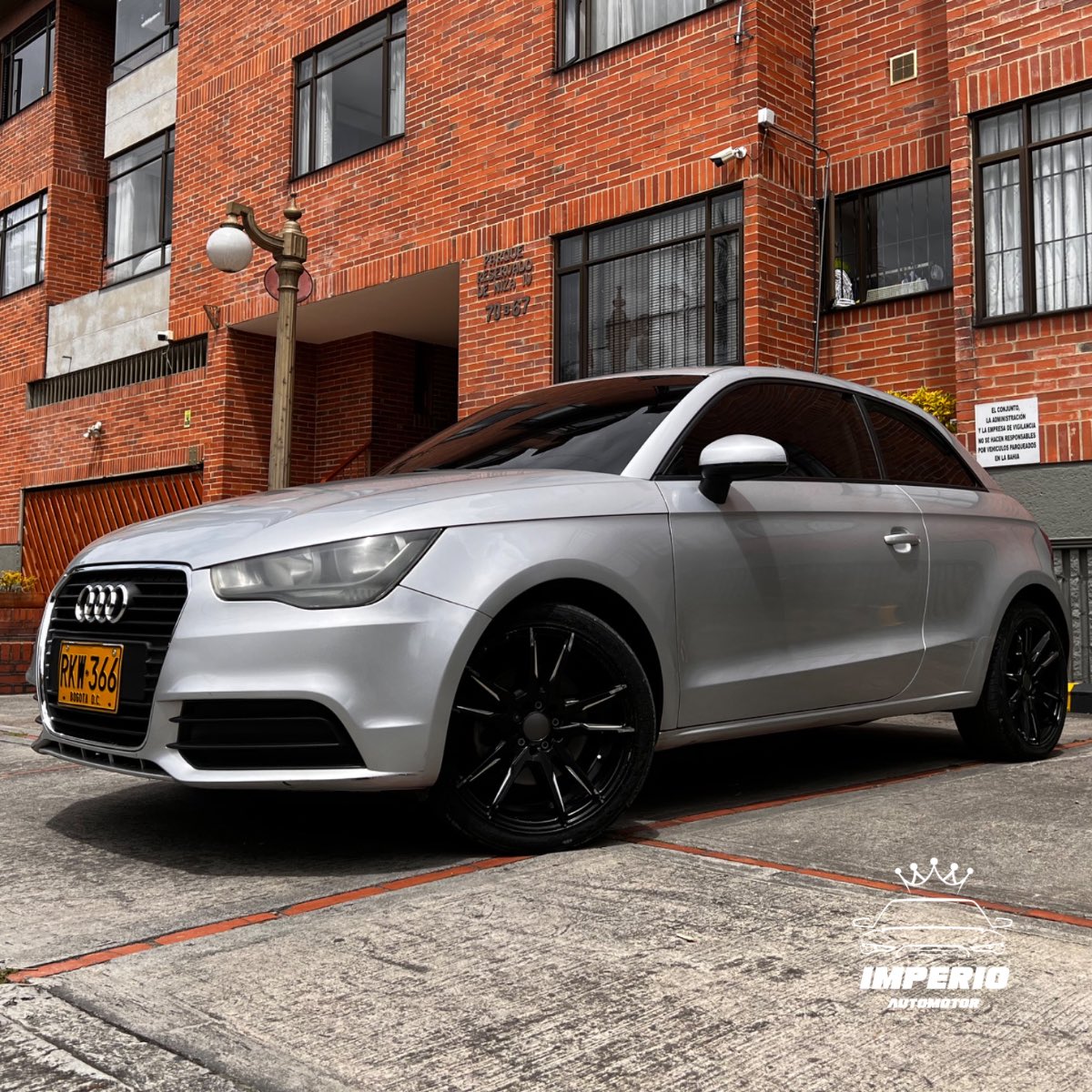 imp_automotor_'s tweet photo. ¿Sabías qué?
Cuándo en tu auto cae excremento de aves, lo mejor es limpiarlo inmediatamente, ya que este contiene ácidos que son altamente corrosivos para la pintura.

#audi #bogota #bigstage2023 
#movilidad #carrosusados https://t.co/WfHpW7QdPH