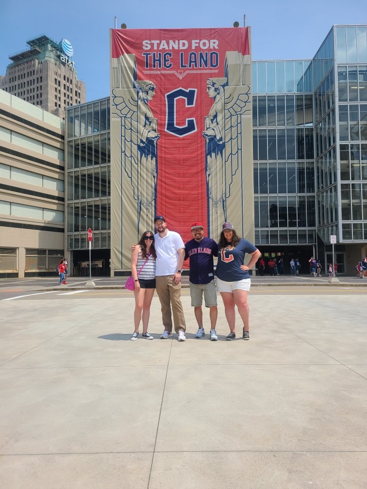 stickelet's tweet photo. @CleGuardians before the rain! https://t.co/dqsu02KxU9