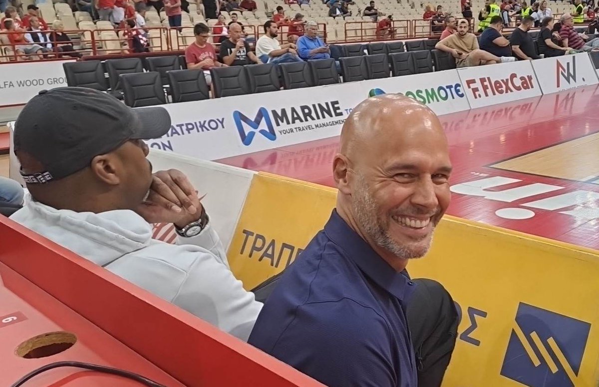 Harris Stavrou on Twitter "Milwaukee Bucks' assistant coaches Vin