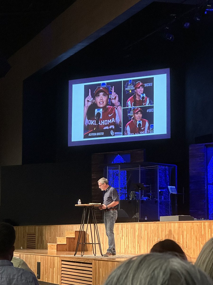 lcwildcat94's tweet photo. Look who made it into the sermon over at our church in Pilot Point this morning @jaydac00 https://t.co/IdJCm8GySL