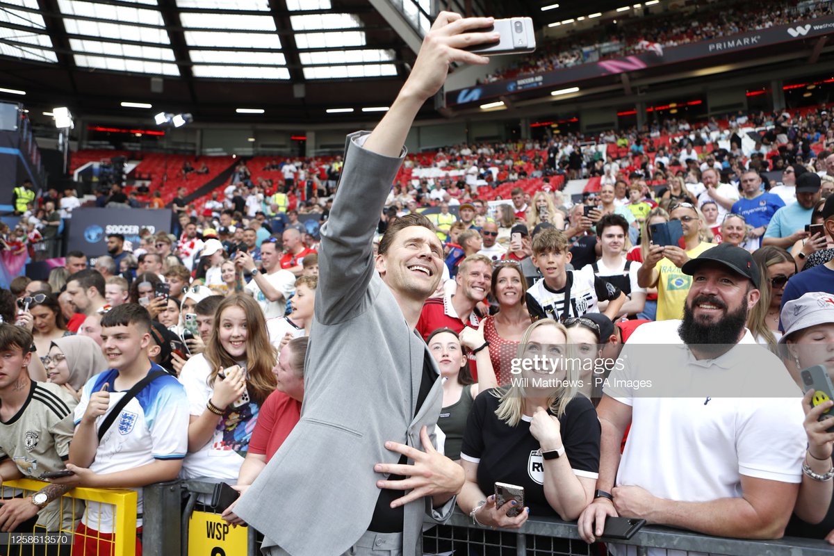 HiddlesArmy's tweet image. #TomHiddleston 
#SoccerAid 
June 11, 2023
Credit on the image.
More here: gettyimages.ca/photos/tom-hid…