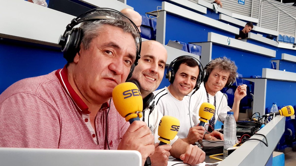 📻 La IDA del ascenso a #LaLiga ‼️

🏟️  Mendizorroza
⚽ #AlavésLevante

🗣 Narra @IvanMartinC
🎤 Inalámbricos <a href="/Lekuezama/">Javier Lekuona</a> @Kevintxo

🎙️ Dirige @GarridoCarrusel
👥 Con <a href="/RaulRuizBenito/">Raúl Ruiz</a> <a href="/Trashorras10/">Roberto Trashorras</a> <a href="/ChimoMasmano/">CHIMO MASMANO</a> <a href="/brunoalemany/">Bruno Alemany</a> 
📣 <a href="/itu_edu/">Eduardo Iturralde</a> 
🔴 DIRECTO: youtube.com/live/FmY47VjgL…