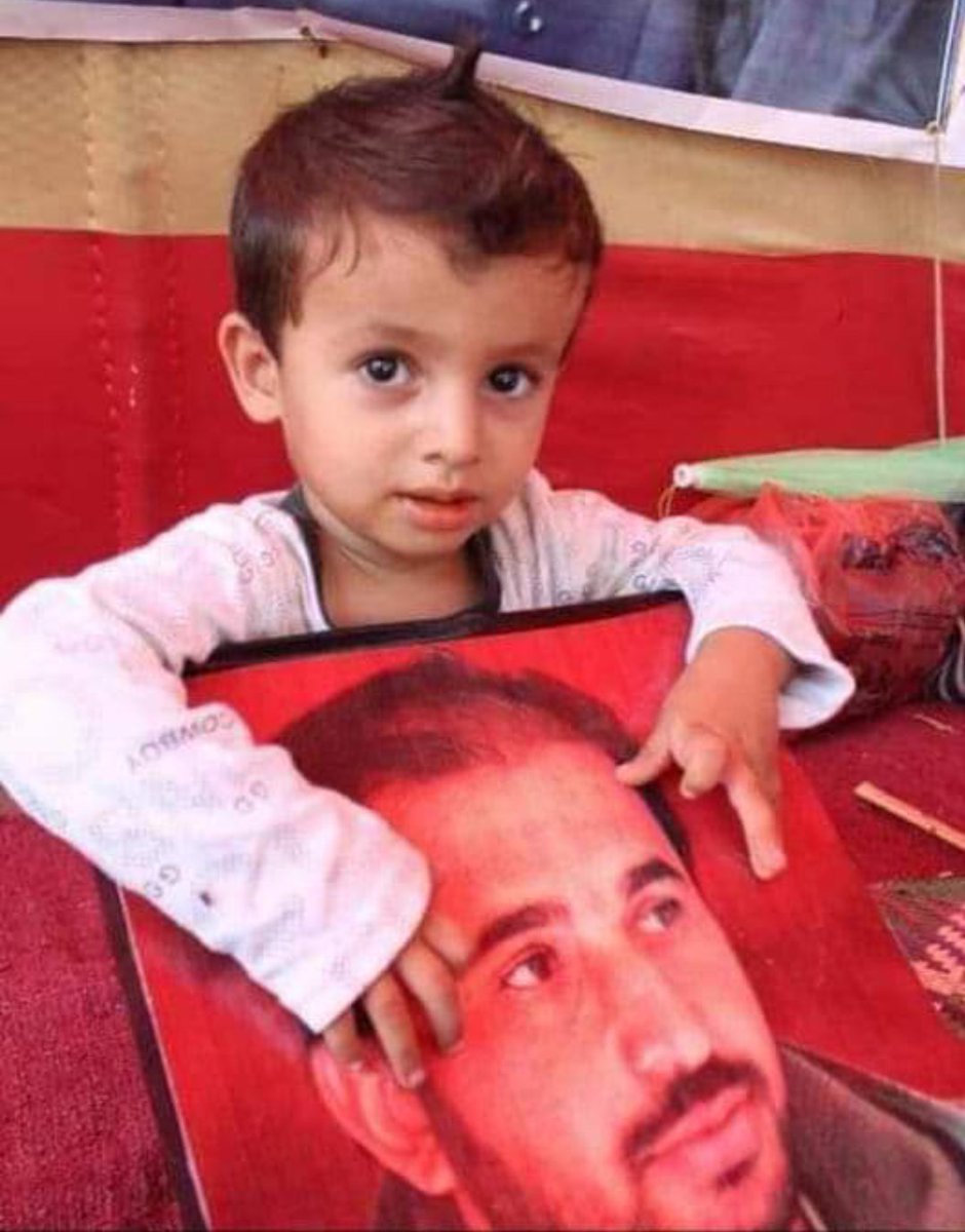 mazaarbalochh's tweet photo. The glimpses of resistance of little children in #Balochistan.

#ReleaseAllMissingPersons 
#SaveZahidBaloch
#SaveShabirBaloch https://t.co/GwWIqNUqyY
