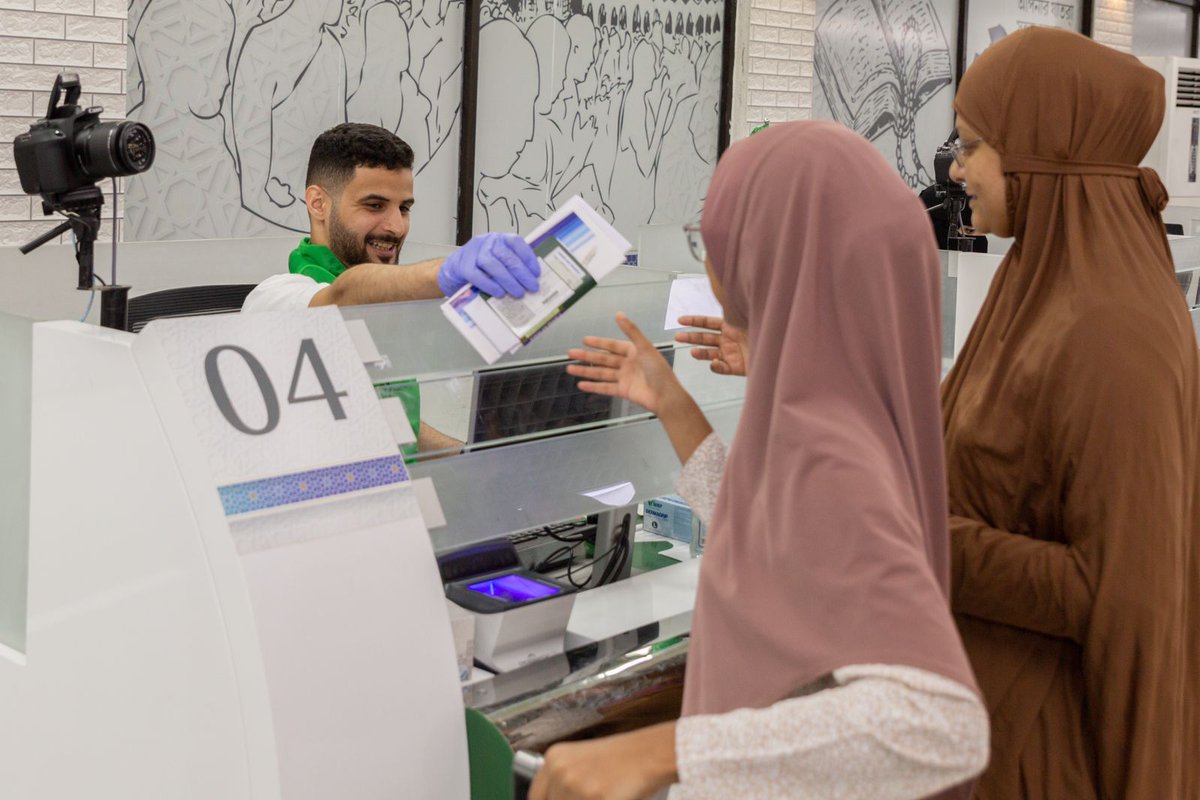 الجوازات السعودية tweet media