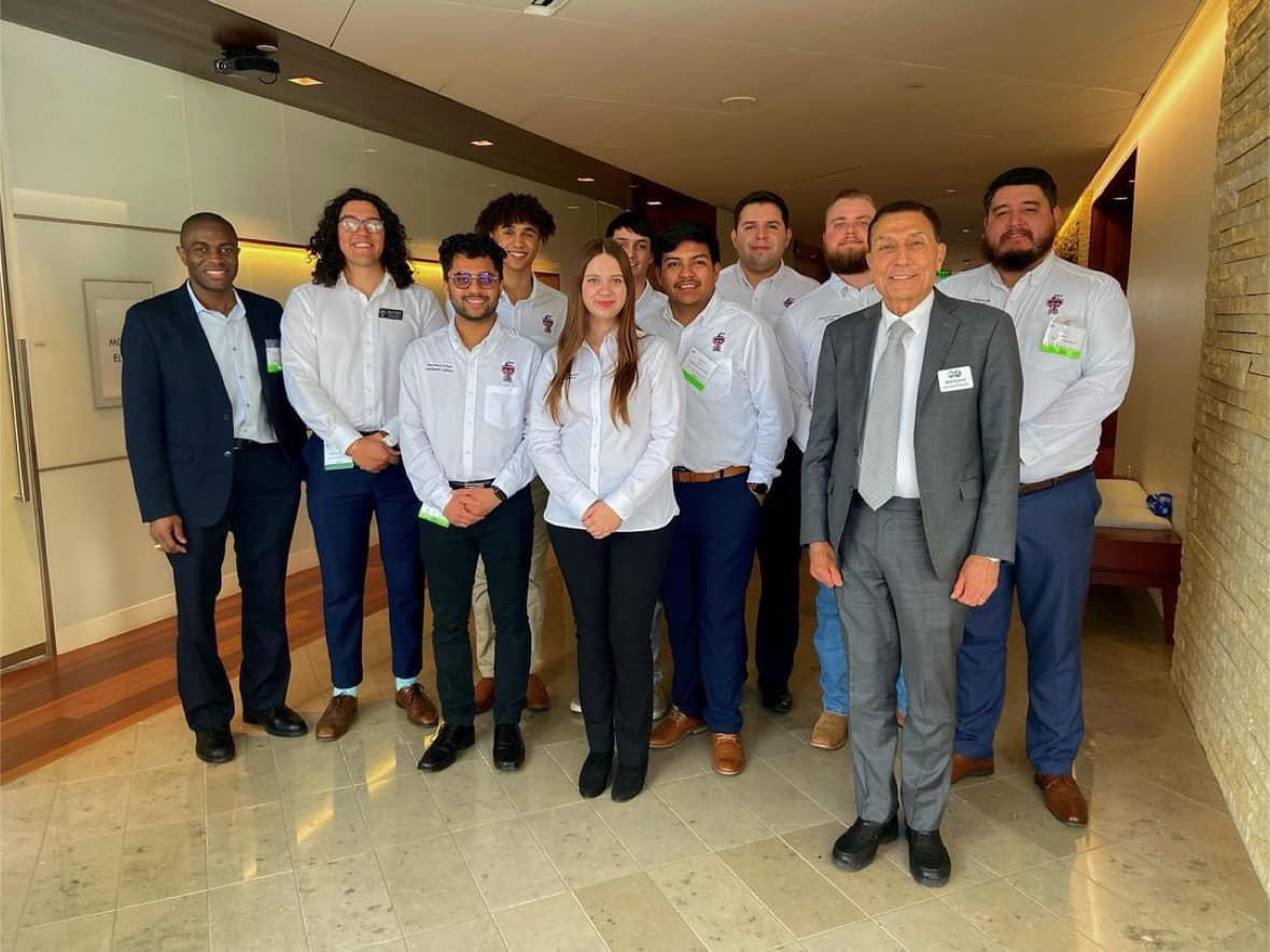 SPEtweets's tweet photo. Sharing these exciting times for SPE Texas Tech University officers as they participated in SPE North America Student Symposium (NASS), they enjoyed connecting with professionals and exchanging ideas with peers. Way to grow! 

#WeAreSPE 
--
Repost from @spetexastechu https://t.co/DIzI4M1n2u