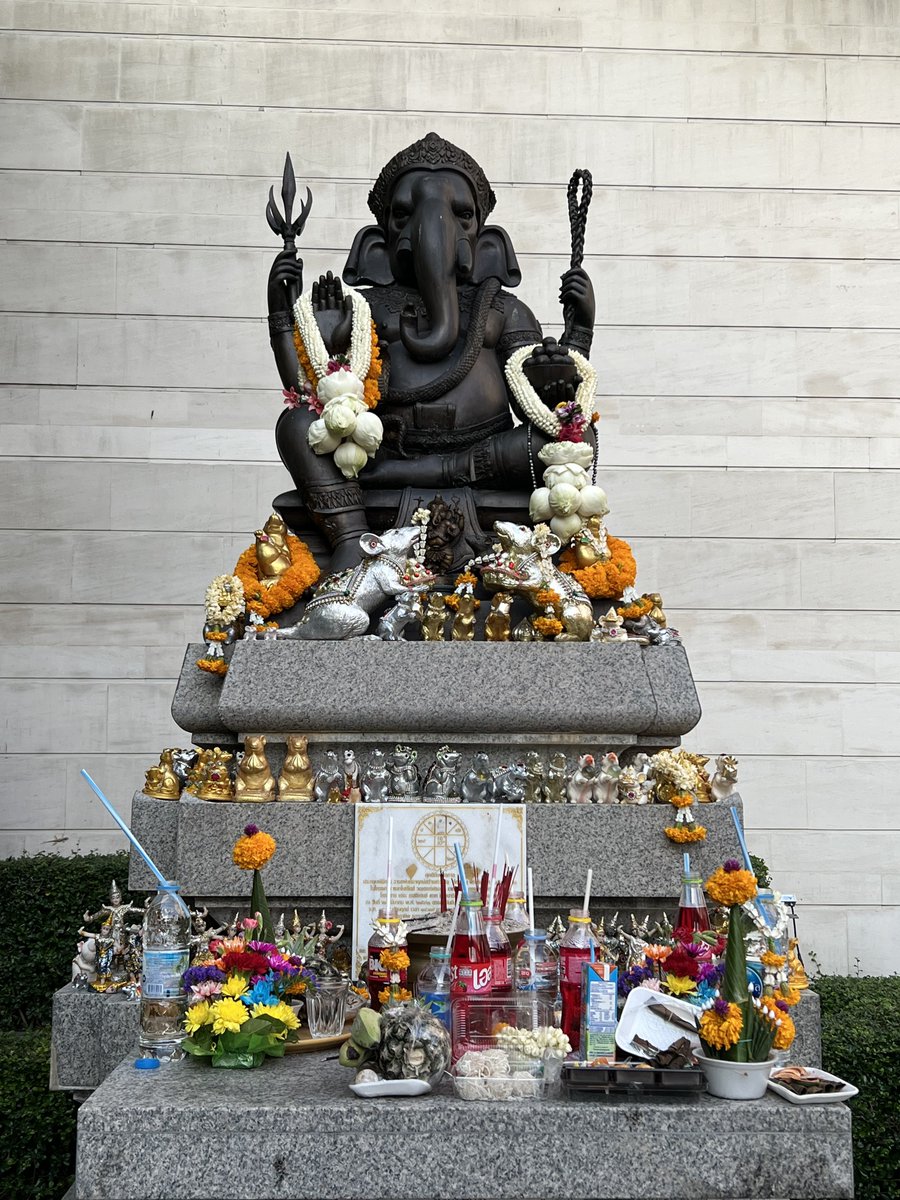psmark1821's tweet photo. ราศีดังต่อไปนี้ พระพิฆเนศประทานพรและโชคลาภด้านการเงิน มีเกณฑ์รับทรัพย์รัวๆ

-กุมภ์
-มีน
-เมษ
-สิงห์
-กันย์

ท่อง “โอม ศรี คเณศายะ นะมะฮา 3จบ” 

เปิดรอบถวายขององค์พ่อพระพิฆเนศรอบวันที่17/10นะคะ ใครสนใจอ่านต่อใต้เธรด (ต่อ)

ปล.รีทวิตและกดใจ+พิมพ์9เพื่อให้สมหวังโดยเร็ว🔮 https://t.co/68N02hEfV1