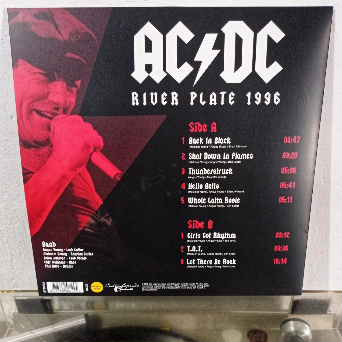 RogerioRocker's tweet photo. AC⚡DC - River Plate 1996 #vinil #CultLegends #idCL87245 #UnofficialRelease #lumientertrinment #stemra #vinylpost #vinylcollection #vinylcollector #discoécultura #lps #longplays #discocollection  #tocadiscos #gradiente #d35 #gs11 #iMusic #ClassicRock
https://t.co/0CGAbcL0qA https://t.co/yaEVBlFEcf