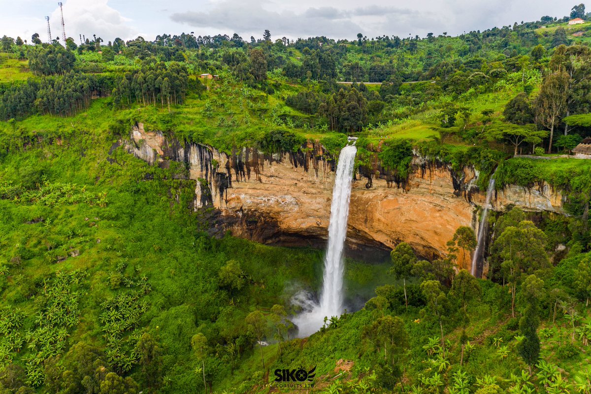 📍Sipi falls, Kapchorwa, Eastern 🇺🇬
📸@SikoConsultsLtd 
#SikoIsHere #dronephotography #DronePilot #ExploreUganda #VisitUganda